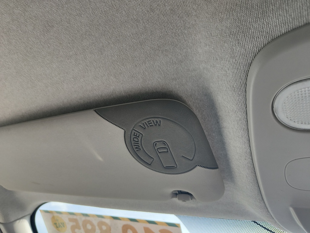Vauxhall Vivaro Mpv White #14