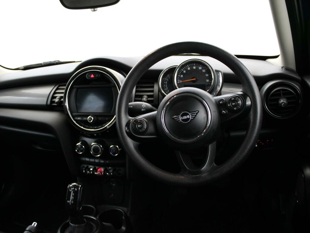Mini Hatch 1.5 Cooper Sport Euro 6 Ss White #16