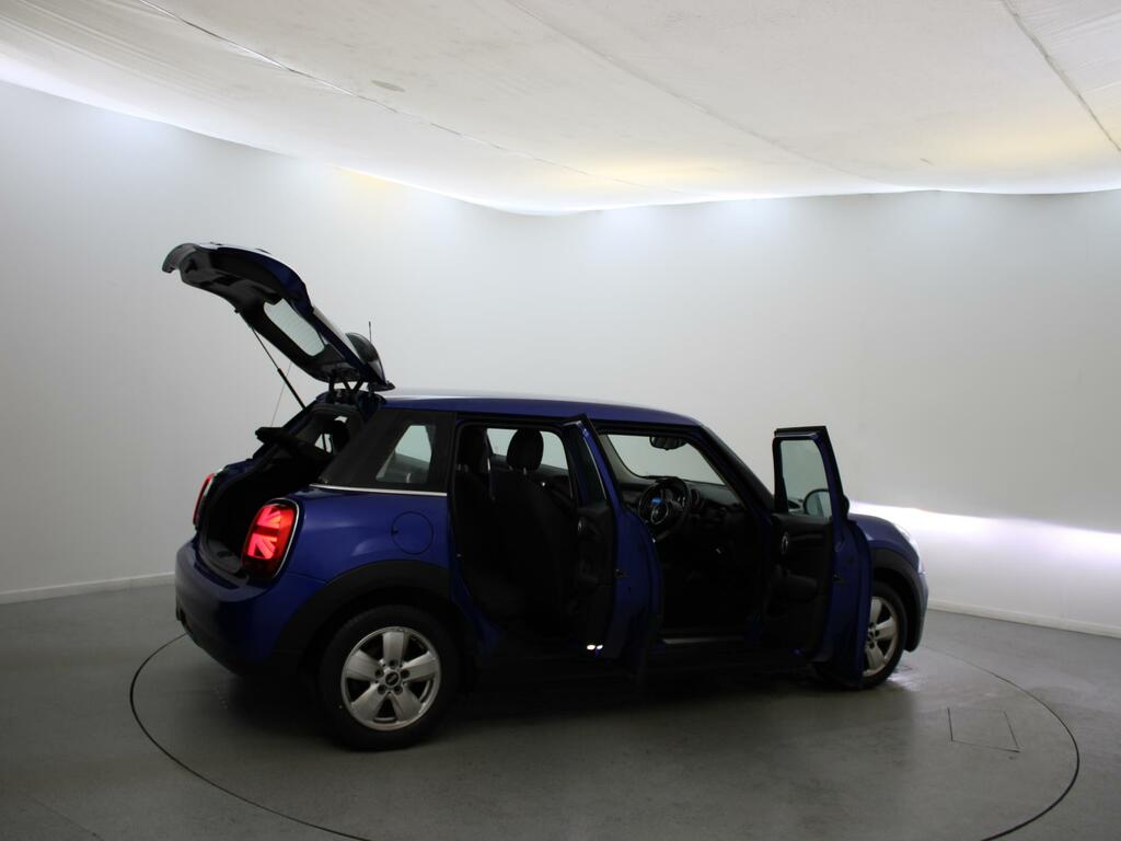 Mini Hatch 1.5 Cooper Sport Euro 6 Ss White #39