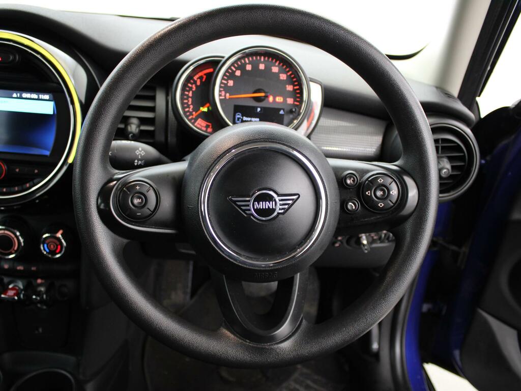 Mini Hatch 1.5 Cooper Sport Euro 6 Ss White #32