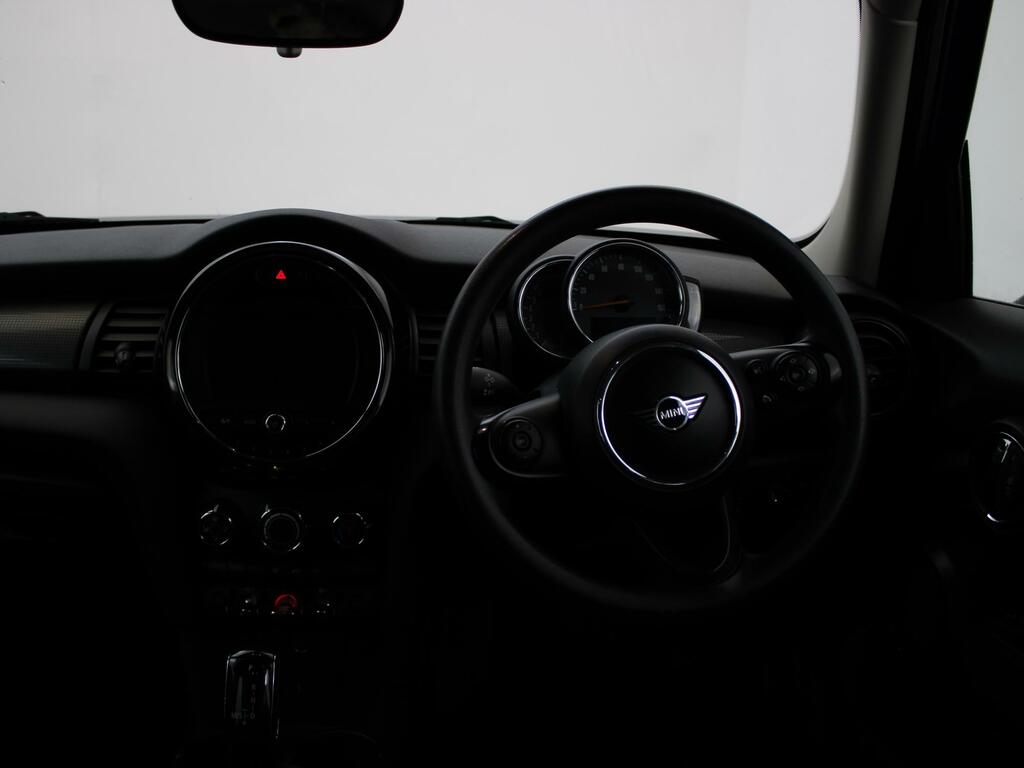 Mini Hatch 1.5 Cooper Sport Euro 6 Ss White #15