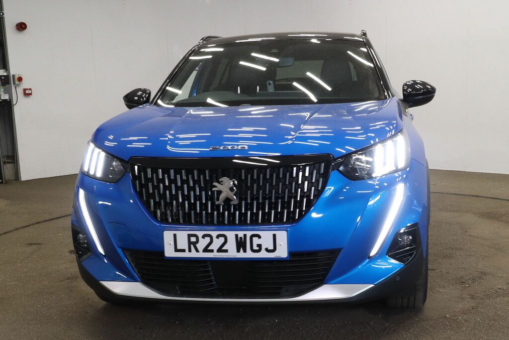 Peugeot 2008 1.5 Bluehdi Active Premium Suv Black #2