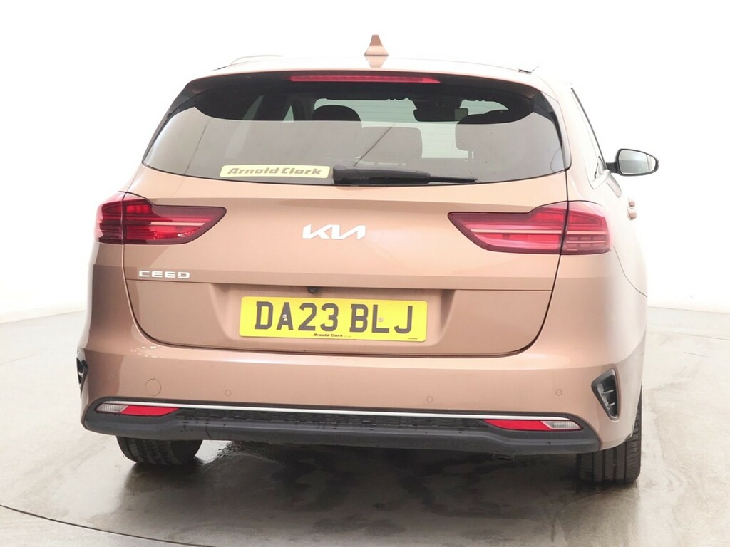 Kia Ceed Estate Brown #6