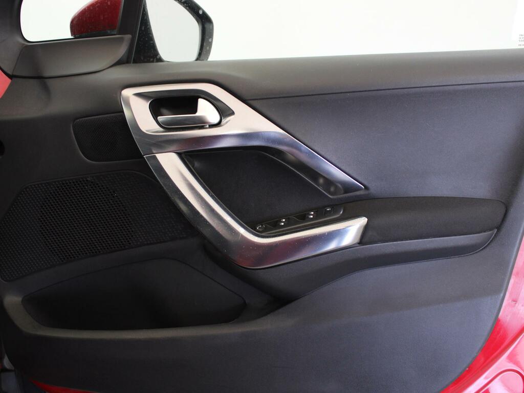 Peugeot 2008 Active Black #26