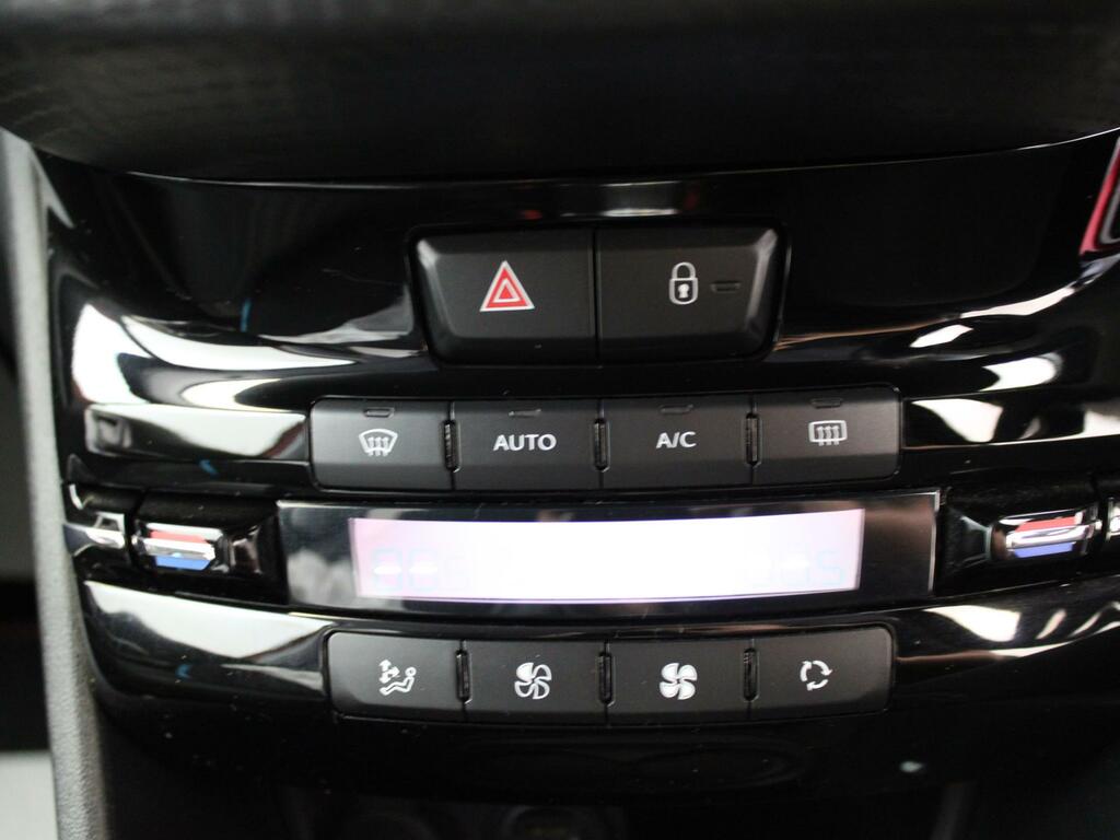 Peugeot 2008 Active Black #23