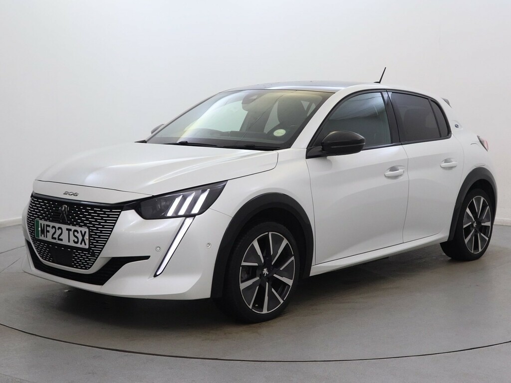 Peugeot e-208 100Kw Gt Premium 50Kwh White #3