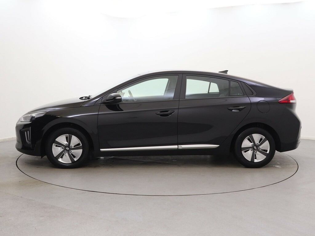 Hyundai Ioniq 1.6 Gdi Hybrid Premium Se Dct Black #4
