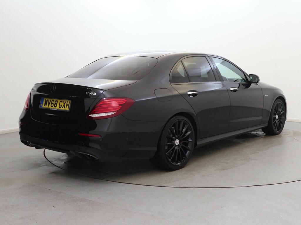 Mercedes-Benz E Class E43 4Matic Premium 9G-tronic Black #5