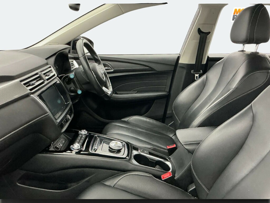 MG MG5 115Kw Trophy Ev Long Range 61Kwh White #8