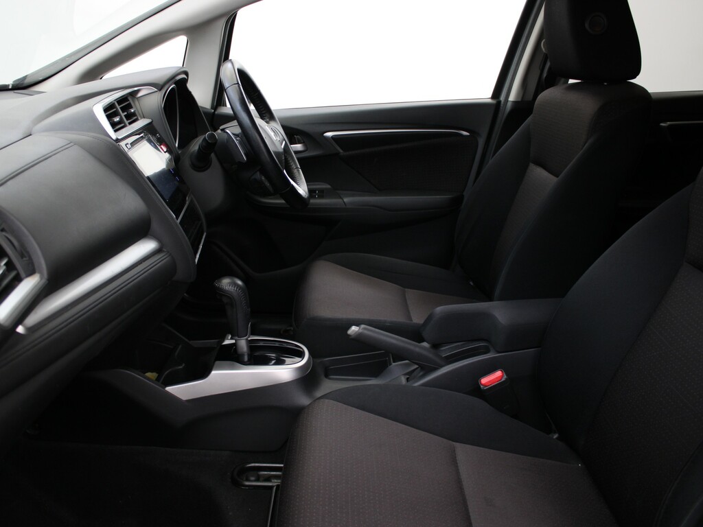 Honda Jazz 2016 66 I-vtec White #9
