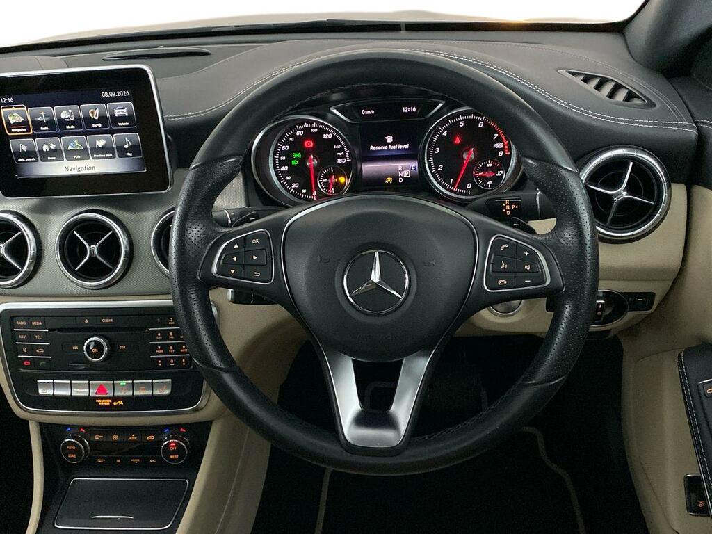 Mercedes-Benz CLA Class 2.1 D Amg Line Night Edition Plus Coupe 7G-dct E White #11