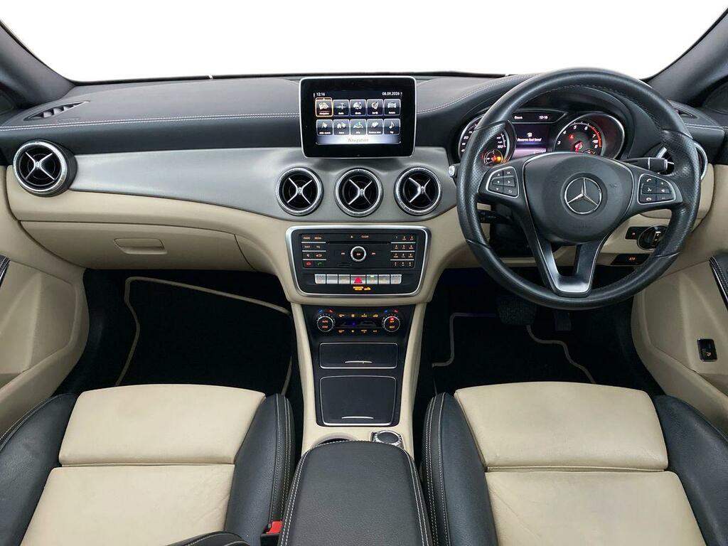 Mercedes-Benz CLA Class 2.1 D Amg Line Night Edition Plus Coupe 7G-dct E White #9