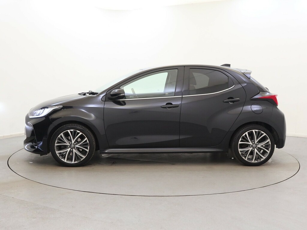 Toyota Yaris 1.5 Hybrid Excel Cvt Black #4