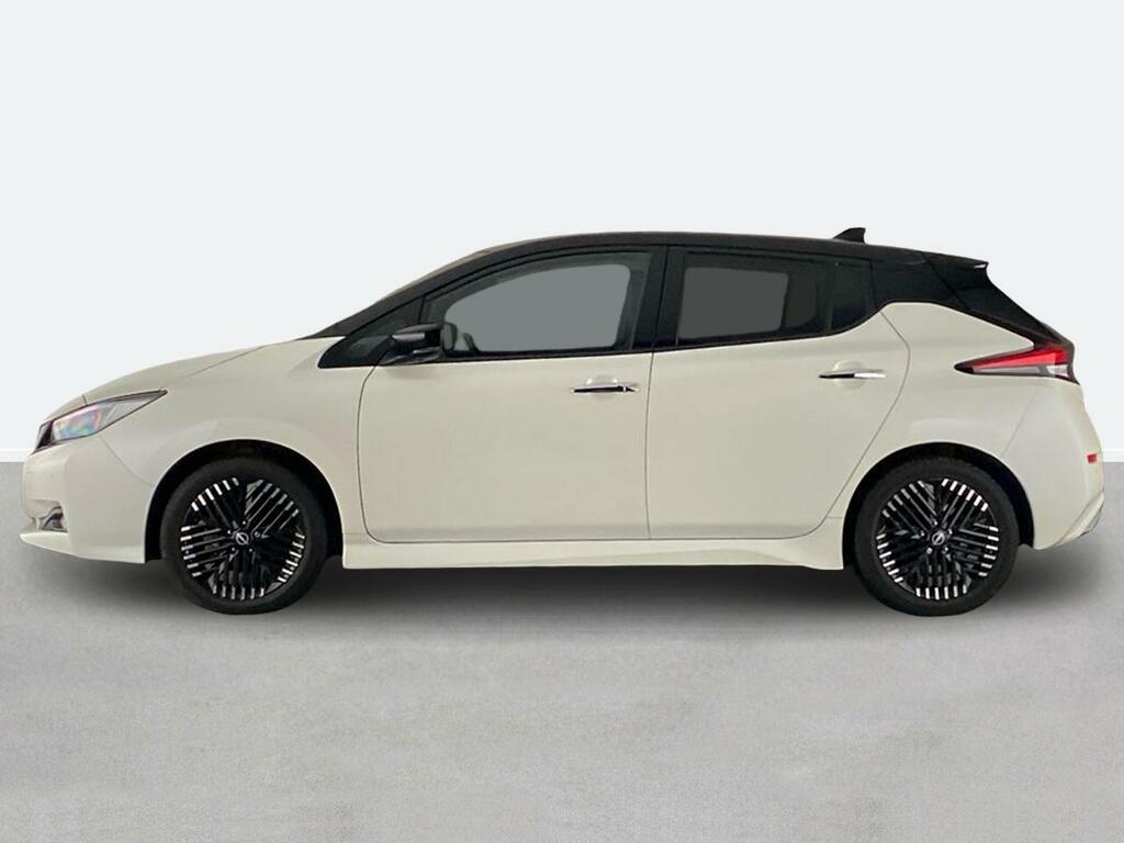 Nissan Leaf 110Kw N-connecta 39Kwh White #6