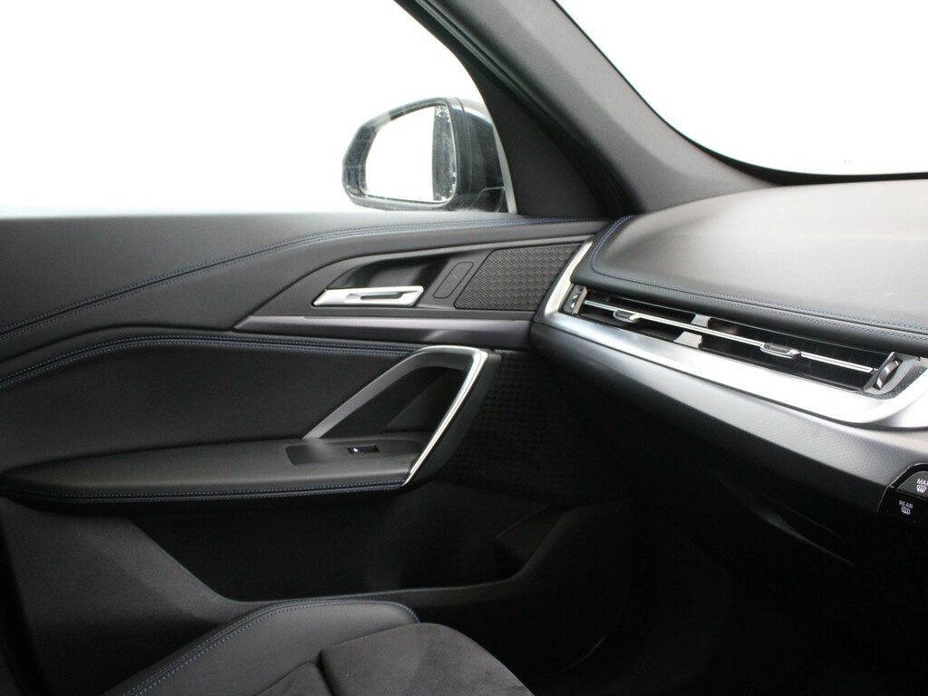BMW iX1 Ix1 Xdrive30 M Sport Silver #17