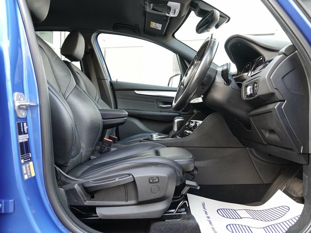 BMW 2 Series Active Tourer 218I M Sport Black #8