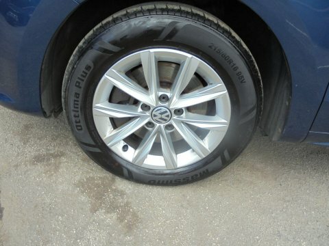 Volkswagen Sharan  White #21