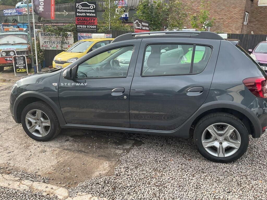 Dacia Sandero Stepway Sandero Stepway Ambiance Tce Red #92
