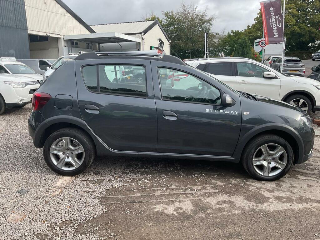 Dacia Sandero Stepway Sandero Stepway Ambiance Tce Red #59