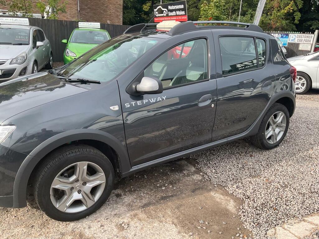 Dacia Sandero Stepway Sandero Stepway Ambiance Tce Red #96
