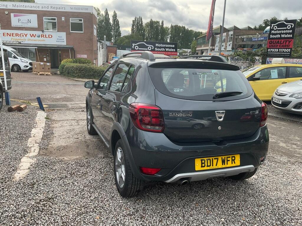 Dacia Sandero Stepway Sandero Stepway Ambiance Tce Red #81