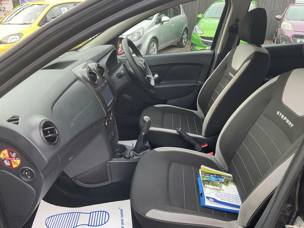 Dacia Sandero Stepway Sandero Stepway Ambiance Tce Red #13