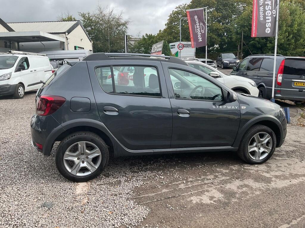 Dacia Sandero Stepway Sandero Stepway Ambiance Tce Red #63