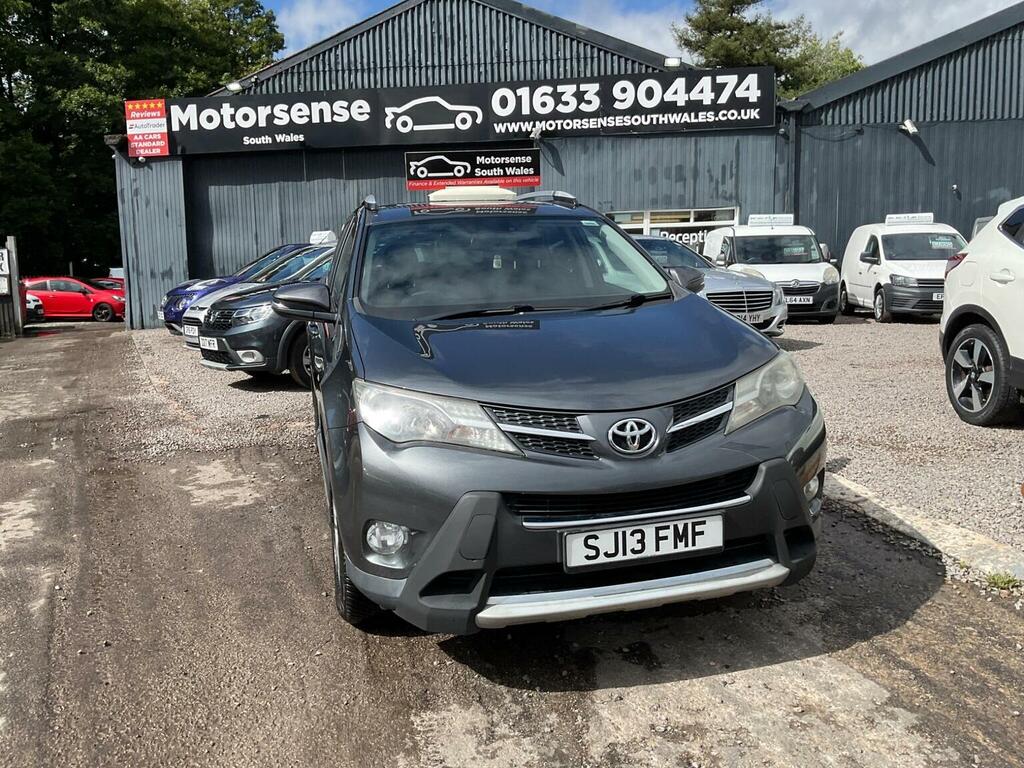 Toyota Rav 4 Suv White #44
