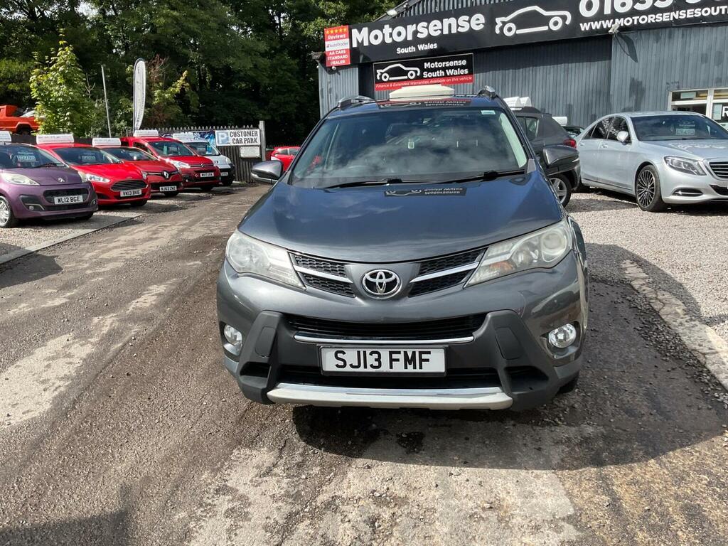 Toyota Rav 4 Suv White #37