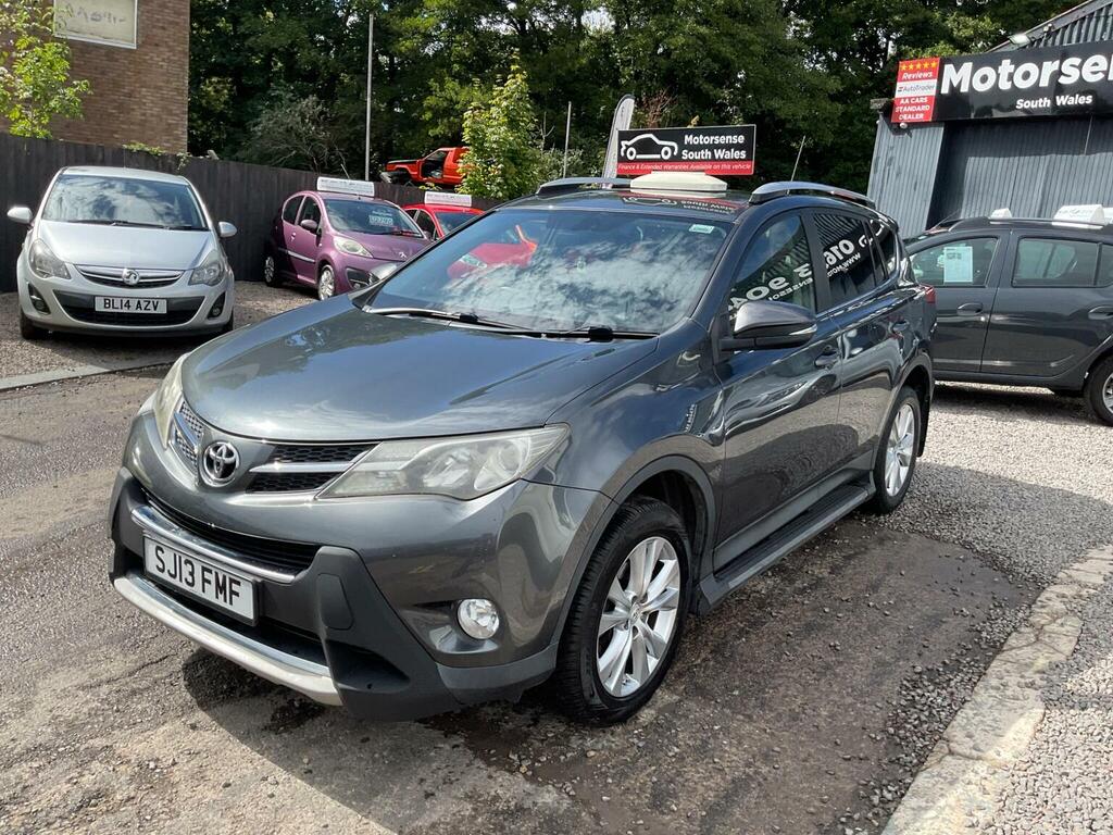 Toyota Rav 4 Suv White #30