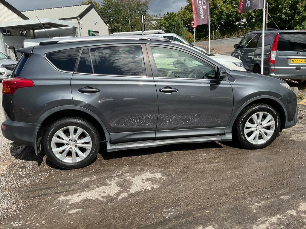 Toyota Rav 4 Suv White #61