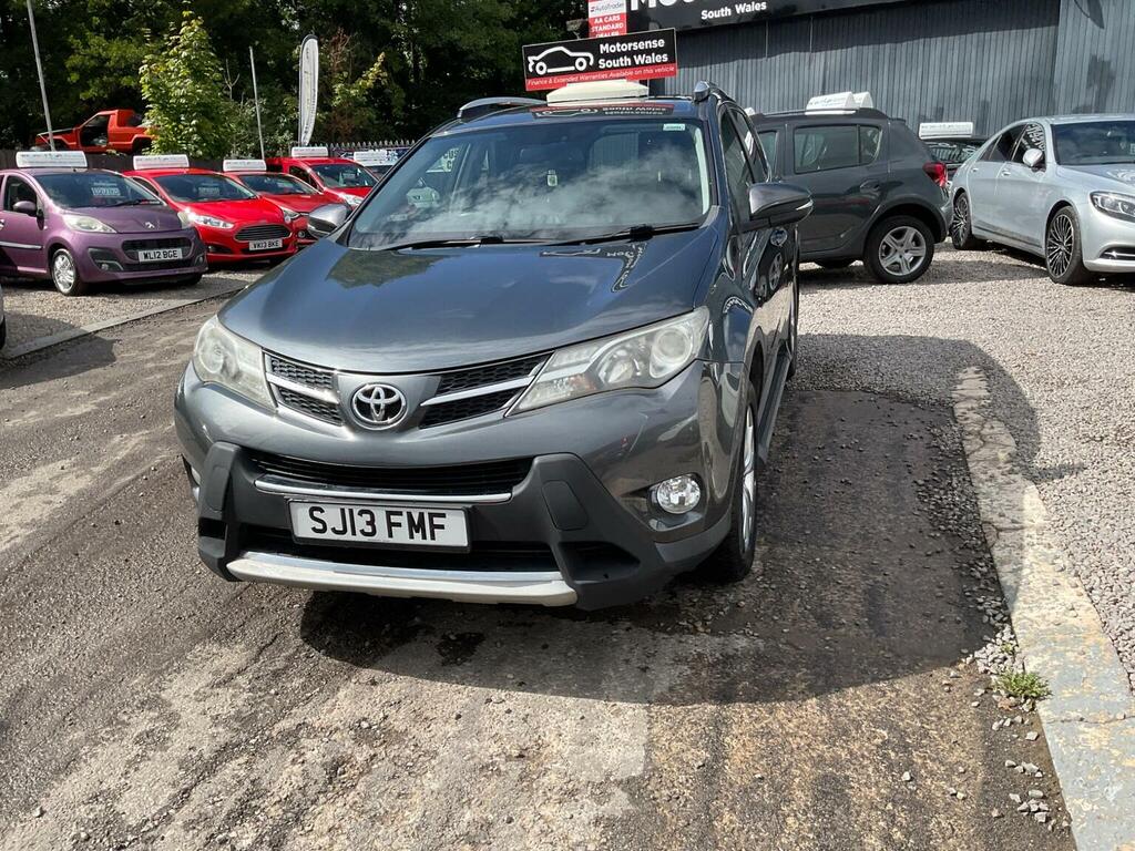 Toyota Rav 4 Suv White #33
