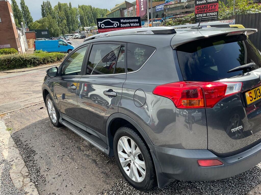 Toyota Rav 4 Suv White #93