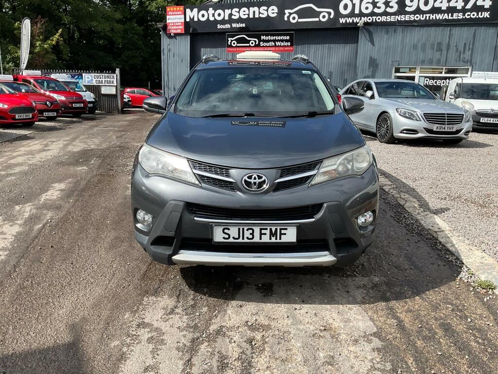Toyota Rav 4 Suv White #36