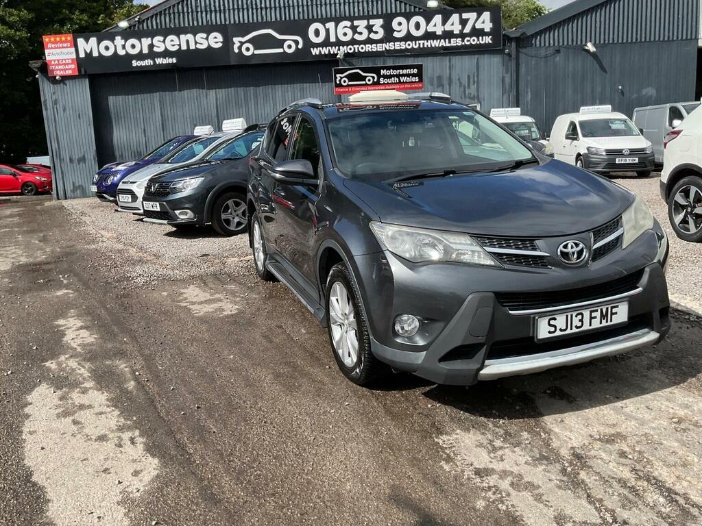 Toyota Rav 4 Suv White #41
