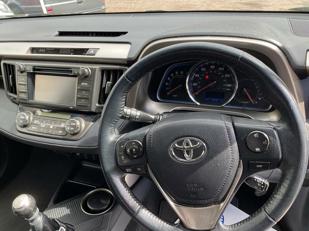 Toyota Rav 4 Suv White #23