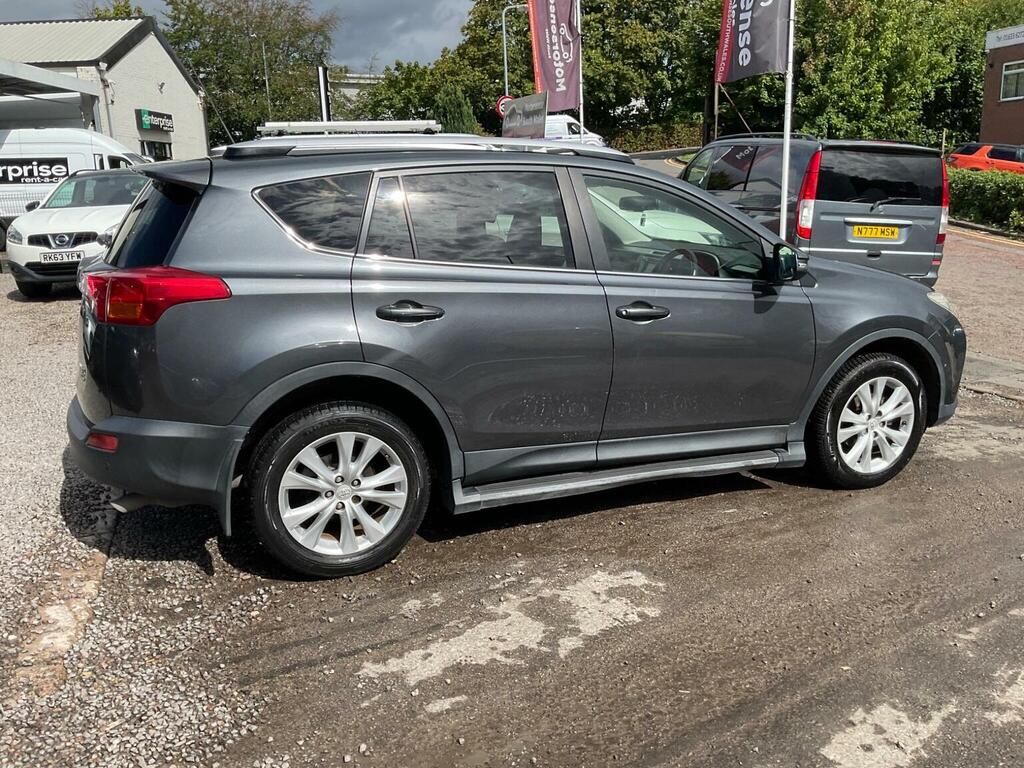 Toyota Rav 4 Suv White #67