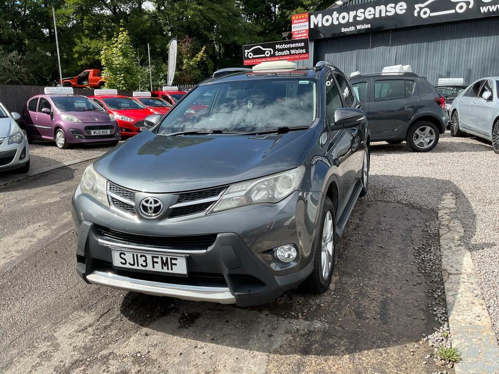 Toyota Rav 4 Suv White #32