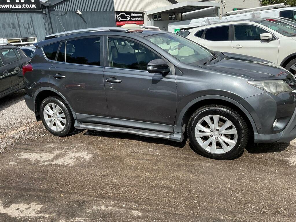 Toyota Rav 4 Suv White #52