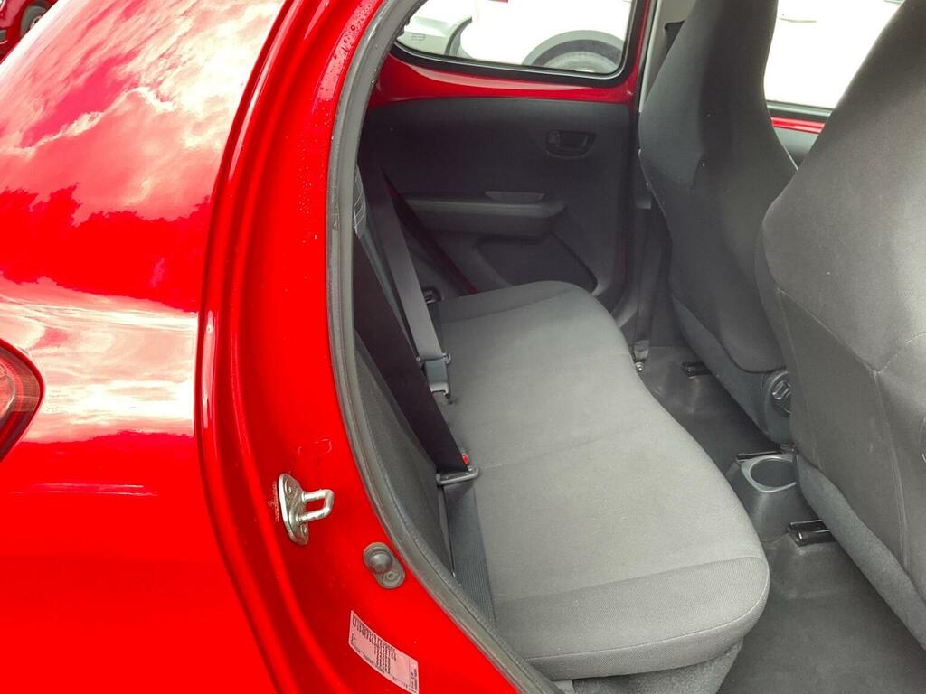 Peugeot 108 1.0 72 Active Red #20