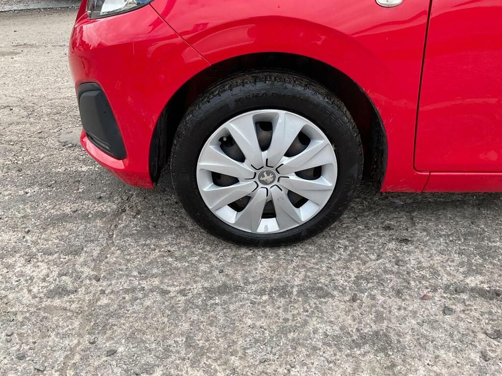 Peugeot 108 1.0 72 Active Red #30