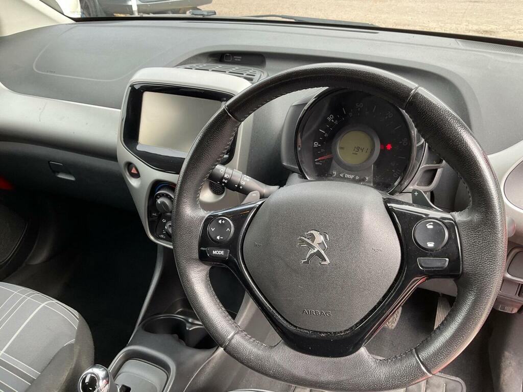 Peugeot 108 1.0 Active 2 Tronic Euro 6 Red #6