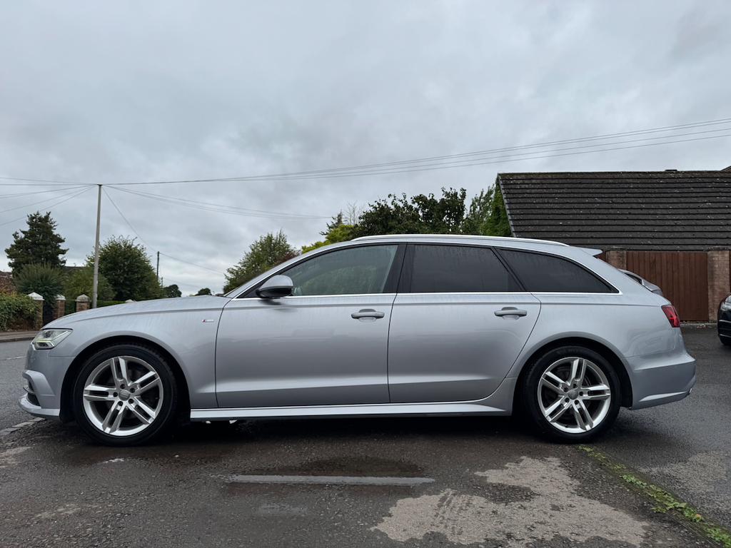 Audi A6 Avant 2L Black Edition Grey #11