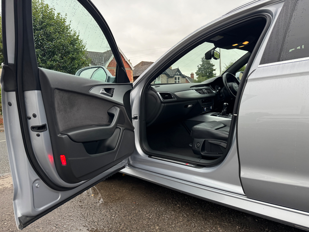 Audi A6 Avant 2L Black Edition Grey #24
