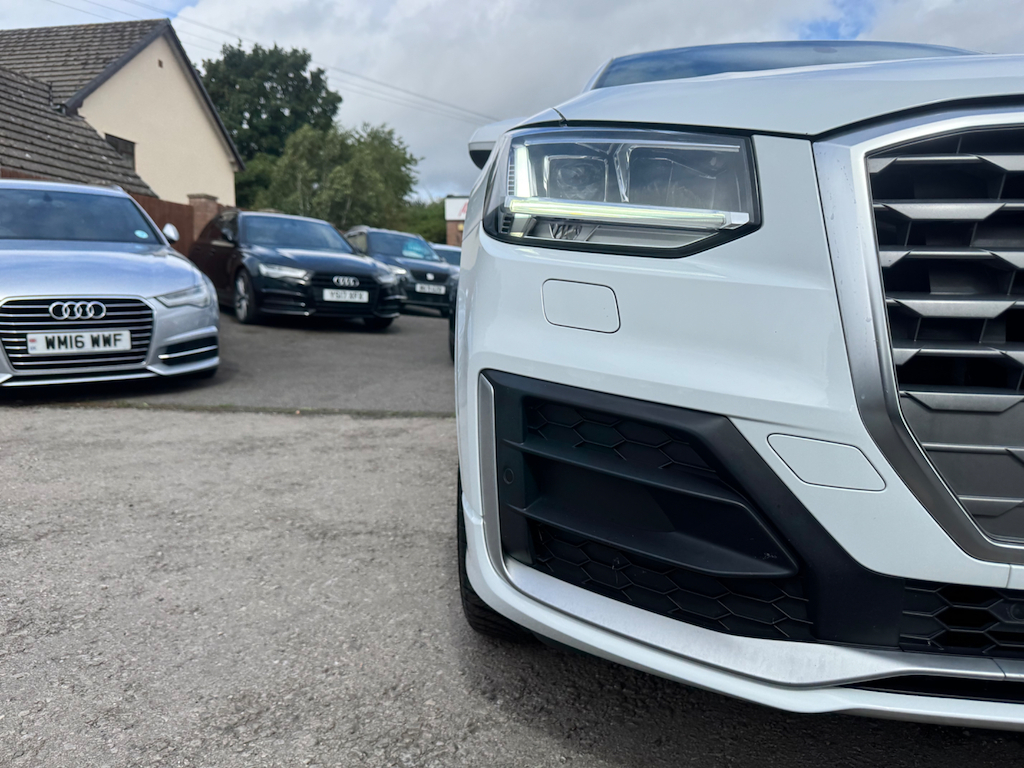 Audi Q2 Tdi Sport White #25