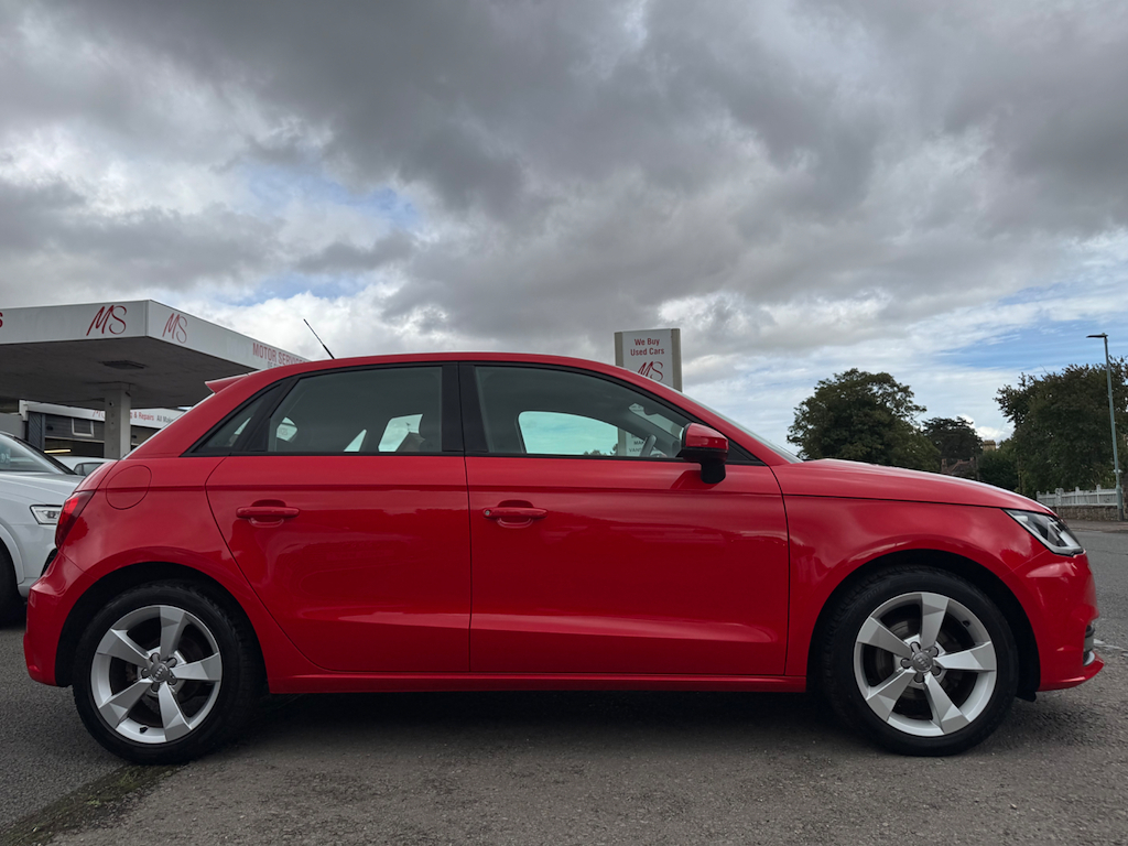 Audi A1 Sportback Tfsi Sport  #5