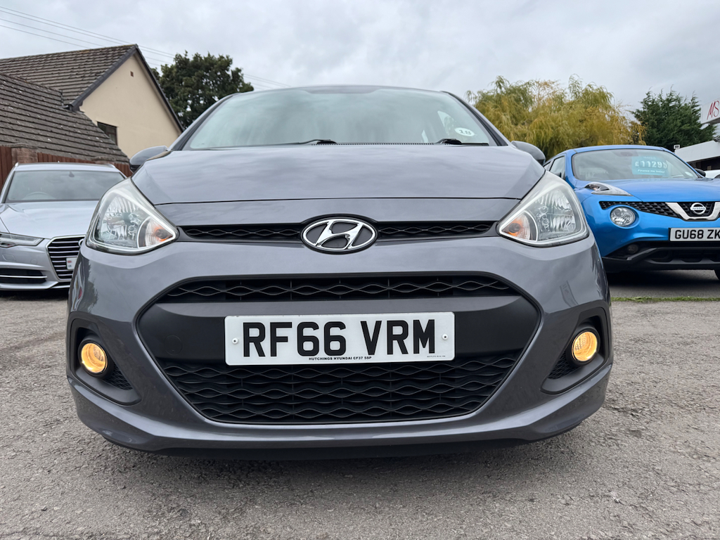Hyundai I10 Hatchback 1.2 Premium 201666 White #7