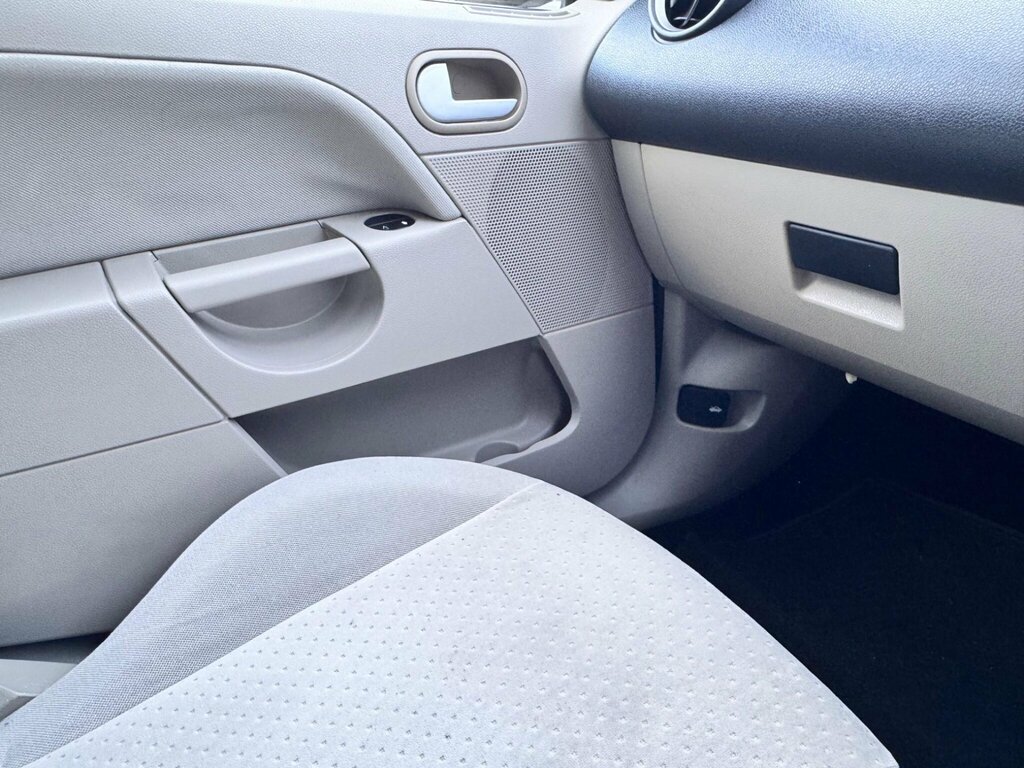 Ford Fiesta Finesse Green #21