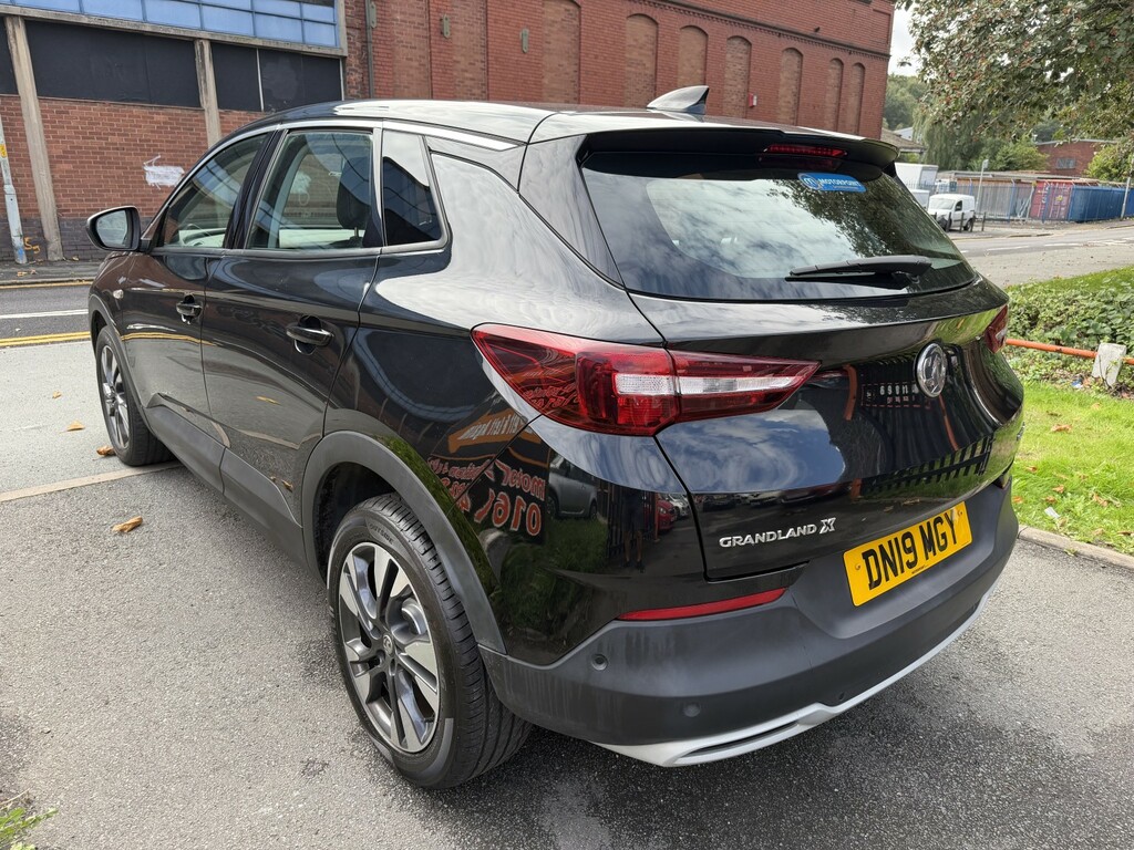 Vauxhall Grandland X Suv 1.5 Turbo D Blueinjection Sport Nav 2019 Black #4