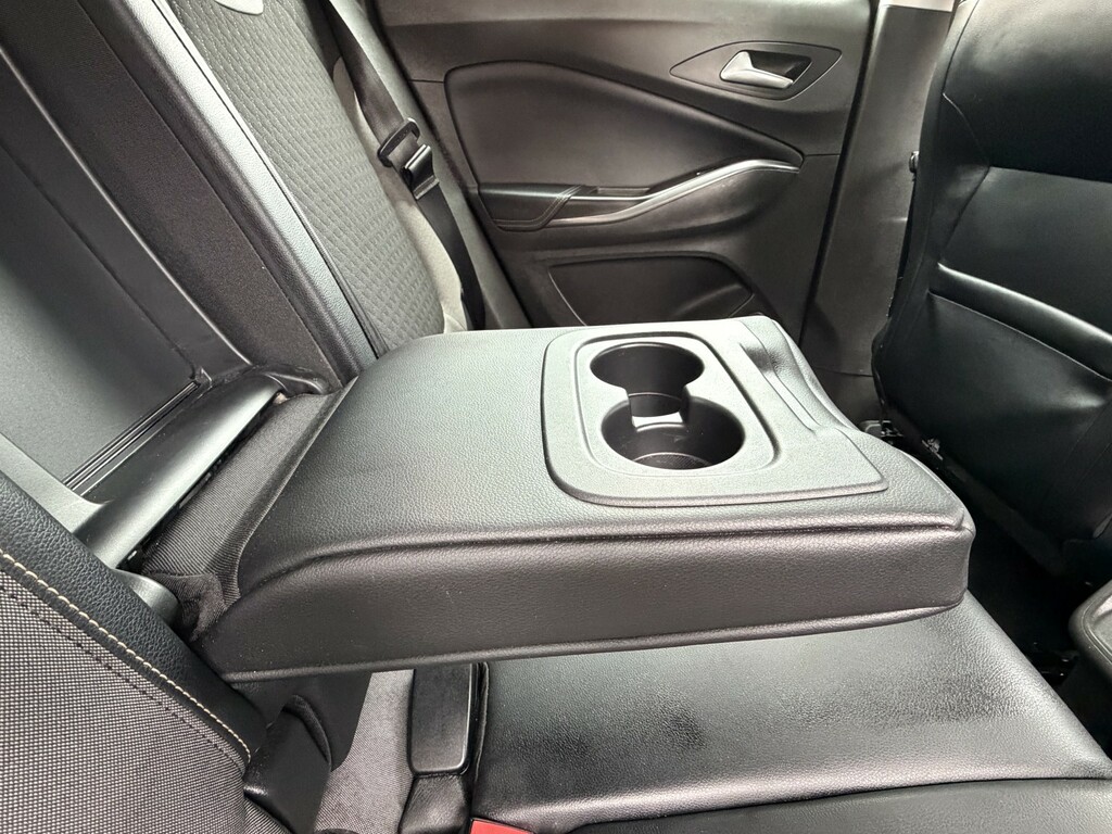 Vauxhall Grandland X Hatchback #38
